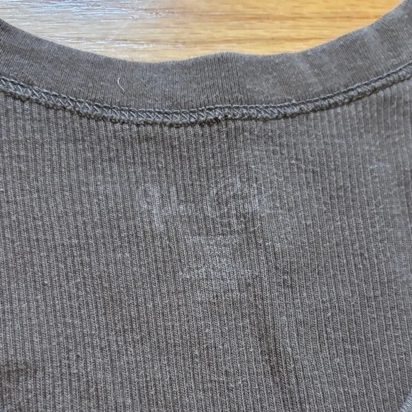 Brandy Melville Ribbed Tank Top - Picture 2 of 2